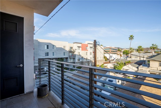 Detail Gallery Image 11 of 34 For 118 S Kenwood St #307,  Glendale,  CA 91205 - 2 Beds | 2 Baths