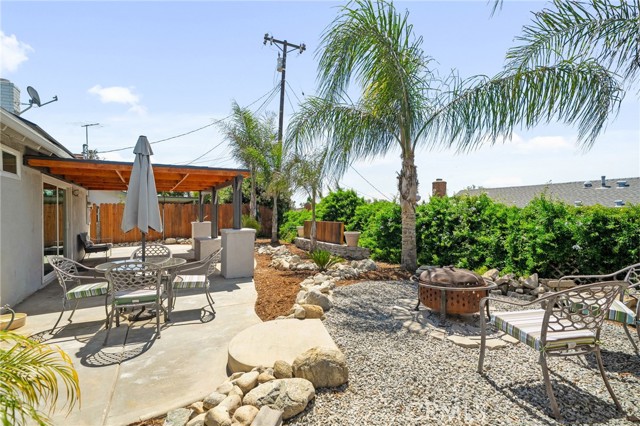 Detail Gallery Image 24 of 32 For 8631 Holly St, Rancho Cucamonga,  CA 91701 - 3 Beds | 2 Baths