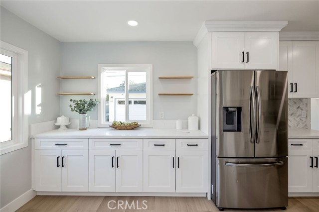 2708 Spreckels Lane, Redondo Beach, California 90278, 3 Bedrooms Bedrooms, ,2 BathroomsBathrooms,Residential,Sold,Spreckels,SB22026607