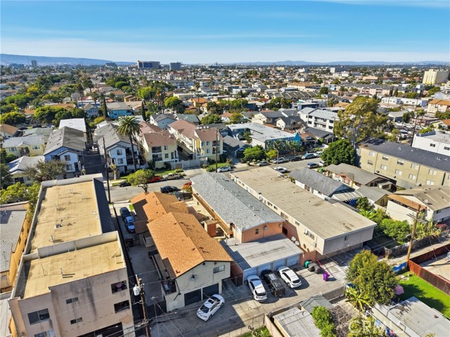 Detail Gallery Image 14 of 32 For 826 Gaviota, Long Beach,  CA 90813 - – Beds | – Baths