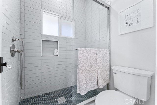 4400 Homer Street, Los Angeles CA: https://media.crmls.org/medias/5b7530b7-0cb2-41a8-bdf3-fd3f99420a13.jpg