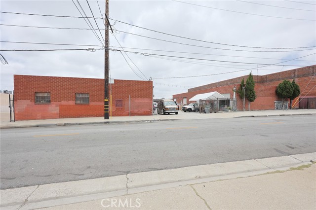 Image 5 of 11 For 12903 Budlong Avenue