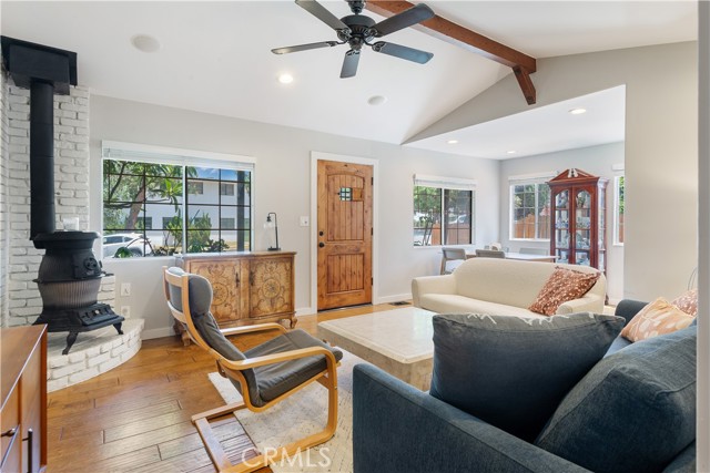 Detail Gallery Image 12 of 25 For 26357 Hillcrest Ave, Lomita,  CA 90717 - 2 Beds | 2 Baths