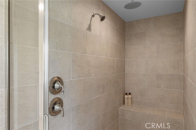 5808 Levanto Street, Bakersfield CA: https://media.crmls.org/medias/5b775fb6-f6e8-45eb-a496-21adc12591c0.jpg
