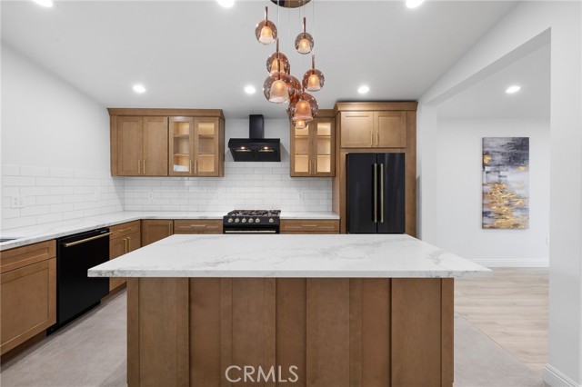 Detail Gallery Image 13 of 61 For 11410 Reseda Bld, Porter Ranch,  CA 91326 - 4 Beds | 3/1 Baths