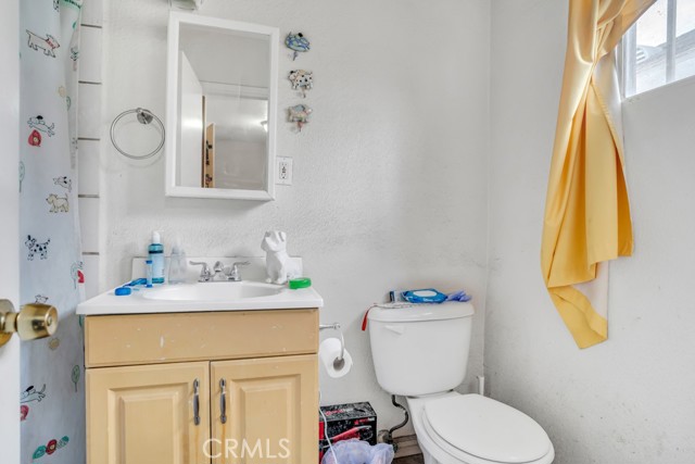 Detail Gallery Image 21 of 22 For 2477 E 111th St, Los Angeles,  CA 90059 - – Beds | – Baths