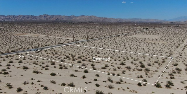 70100 2 Mile Road, 29 Palms CA: https://media.crmls.org/medias/5b78eeb4-f132-4c92-b69f-e33124c50710.jpg