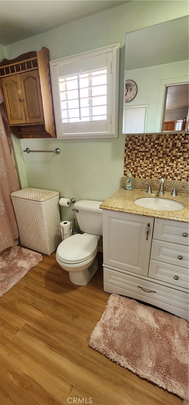 https://media.crmls.org/medias/5b799a8a-dba8-4219-888a-0a991e2ae8b3.jpg?preset=X-Large