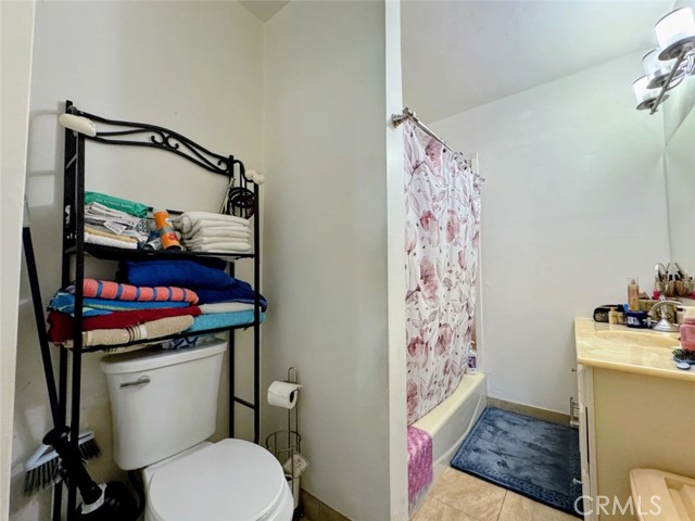 Detail Gallery Image 20 of 27 For 7105 California Ave, Bell Gardens,  CA 90201 - 3 Beds | 2 Baths