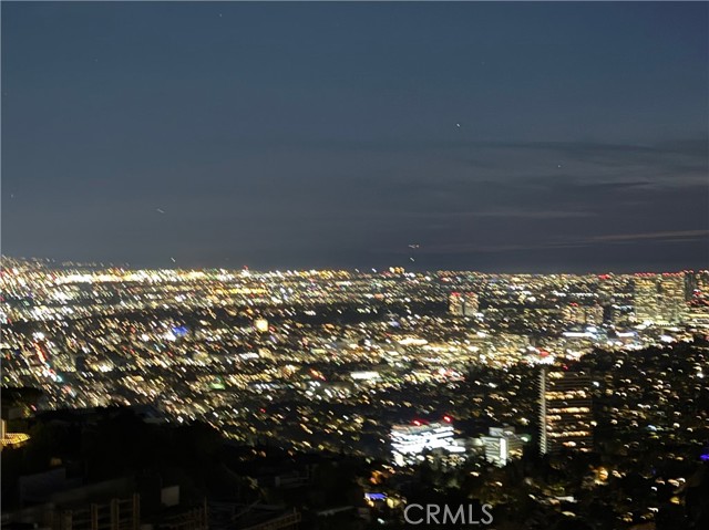Detail Gallery Image 37 of 37 For 2287 Sunset Plaza Dr, Hollywood Hills,  CA 90069 - 5 Beds | 5/1 Baths