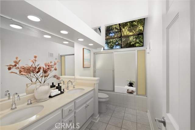 Detail Gallery Image 24 of 46 For 17202 Corbina Ln #202,  Huntington Beach,  CA 92649 - 2 Beds | 2 Baths