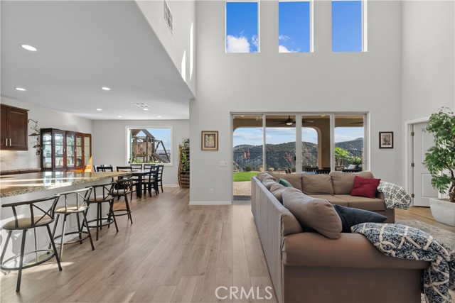 Image 3 of 49 For 18655 Cedar Crest Drive