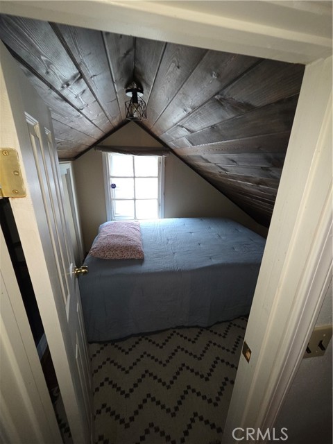 Detail Gallery Image 24 of 32 For 23553 Lake Dr, Crestline,  CA 92325 - 2 Beds | 2 Baths