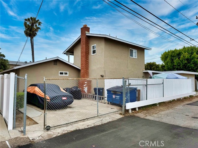 508 Huntington Street, Huntington Beach CA: https://media.crmls.org/medias/5b7bf473-8721-481e-9ad4-2994a43a15dd.jpg