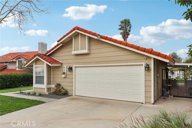 Detail Gallery Image 3 of 36 For 6336 N Redwood, San Bernardino,  CA 92407 - 4 Beds | 2 Baths