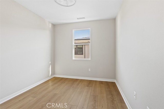 Detail Gallery Image 24 of 31 For 109 S Laxore St #303,  Anaheim,  CA 92804 - 4 Beds | 3/1 Baths