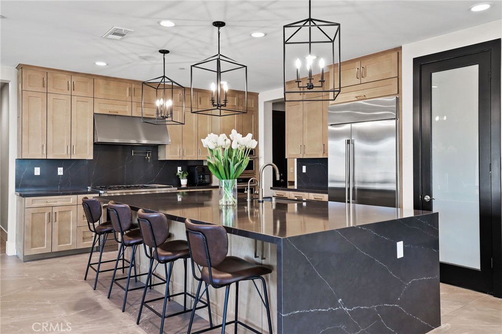 39767 Larkspur Terrace