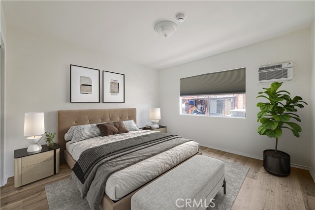 Detail Gallery Image 3 of 23 For 118 S Manhattan Pl #6,  Los Angeles,  CA 90004 - 1 Beds | 1 Baths