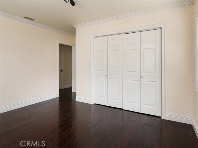404 Kansas Street, El Segundo CA: https://media.crmls.org/medias/5b80280b-0a90-4bb1-b1ec-212116765367.jpg