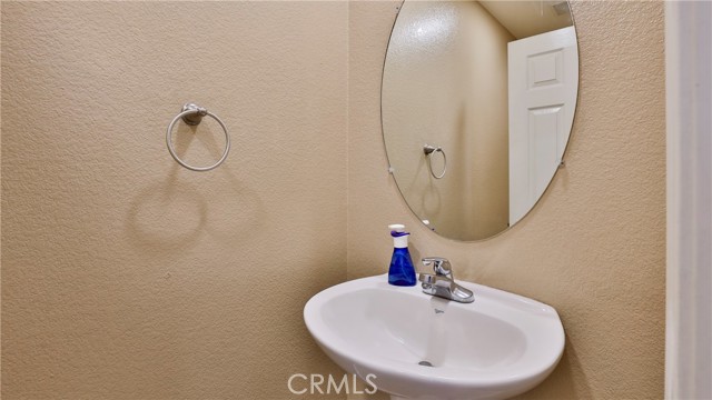 1765 Yvonne Court, Riverside CA: https://media.crmls.org/medias/5b807086-e160-42e5-9856-68f8d0749ffd.jpg