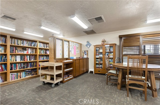 17306 Village 17, Camarillo CA: https://media.crmls.org/medias/5b81e8a9-a0f5-4872-85eb-abf42e41d767.jpg