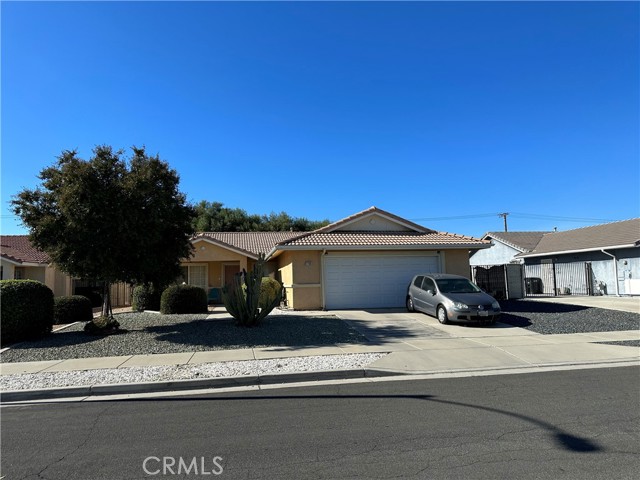 1165 Auburn St, Hemet, CA 92545