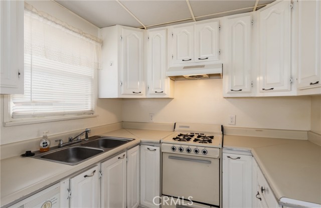 10609 Mountain View Avenue, Redlands CA: https://media.crmls.org/medias/5b82748b-9e66-49f3-a1ef-4ecef3674be6.jpg