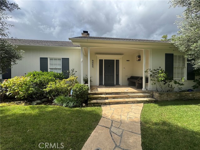 Detail Gallery Image 4 of 40 For 4455 California, Long Beach,  CA 90807 - 4 Beds | 3 Baths