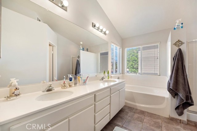 Detail Gallery Image 35 of 48 For 7686 Calle Hacienda, Highland,  CA 92346 - 4 Beds | 2/1 Baths