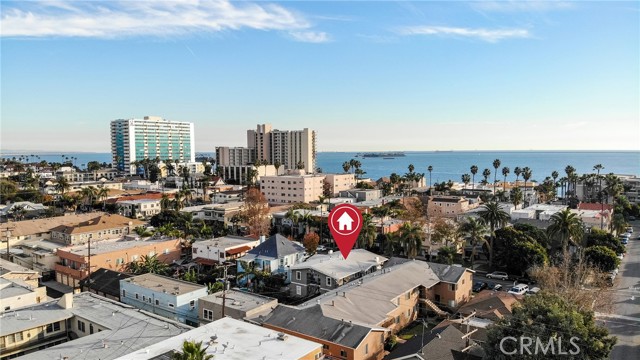 1517 E 1st Street, Long Beach CA: https://media.crmls.org/medias/5b83b0c1-f974-4499-ab30-f26bb74a6660.jpg