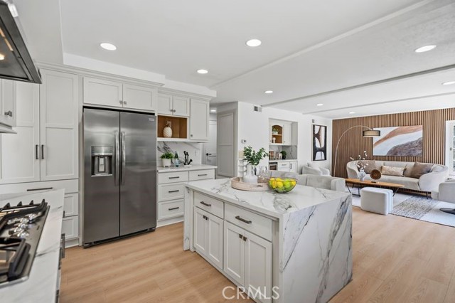 Detail Gallery Image 13 of 50 For 22141 Comanche, Lake Forest,  CA 92630 - 4 Beds | 2/1 Baths