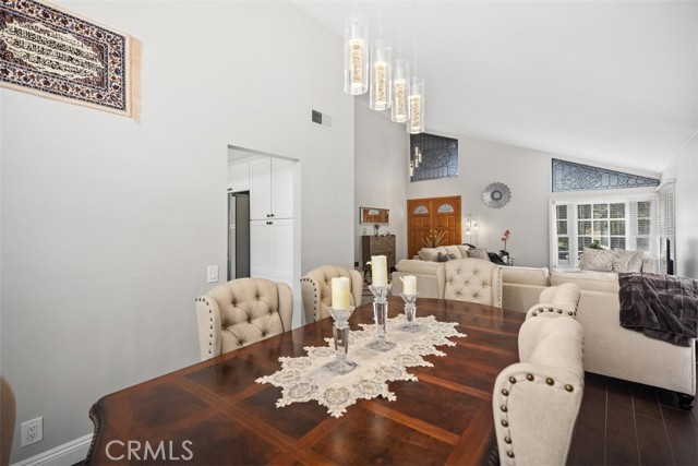 Detail Gallery Image 7 of 47 For 21532 Camino Papal, Lake Forest,  CA 92630 - 5 Beds | 3/1 Baths