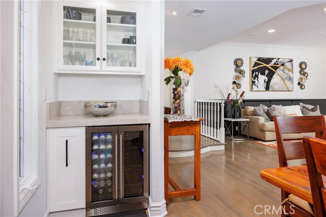 Detail Gallery Image 16 of 37 For 111 via Undine, Newport Beach,  CA 92663 - 5 Beds | 4 Baths