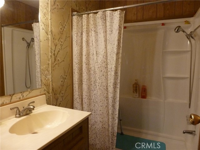 Detail Gallery Image 8 of 13 For 107 Cottonwood Cir, Oroville,  CA 95965 - 2 Beds | 1 Baths