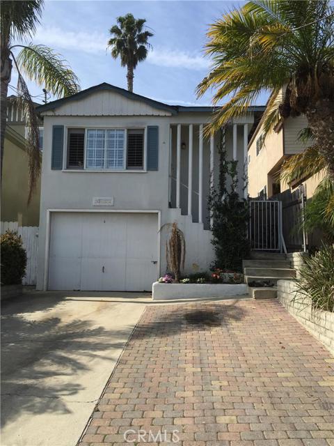 1733 Stanford Avenue, Redondo Beach, California 90278, 3 Bedrooms Bedrooms, ,1 BathroomBathrooms,Residential,Sold,Stanford,SB16044625