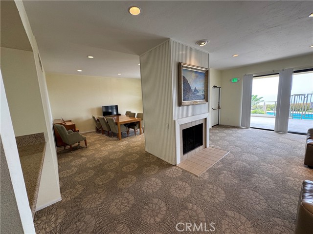 3200 La Rotonda Drive, Rancho Palos Verdes CA: https://media.crmls.org/medias/5b85aa10-c8c2-458a-a04e-accd89fc7d7f.jpg