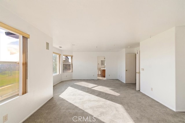 Detail Gallery Image 17 of 32 For 16757 Escalon, Fontana,  CA 92336 - 5 Beds | 3/1 Baths