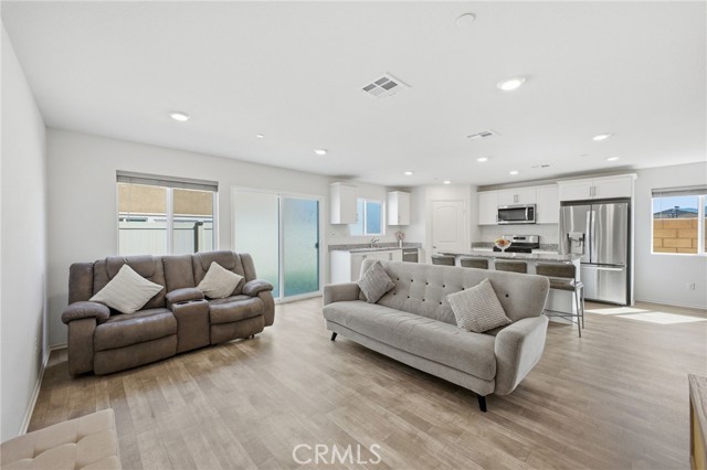 Detail Gallery Image 28 of 72 For 14094 Cordelia, Moreno Valley,  CA 92555 - 4 Beds | 2/1 Baths