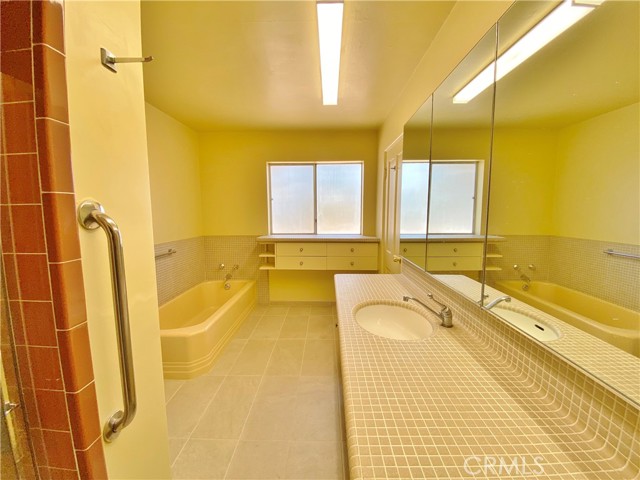 Detail Gallery Image 11 of 21 For 8910 Ardendale Ave, San Gabriel,  CA 91775 - 3 Beds | 2/1 Baths