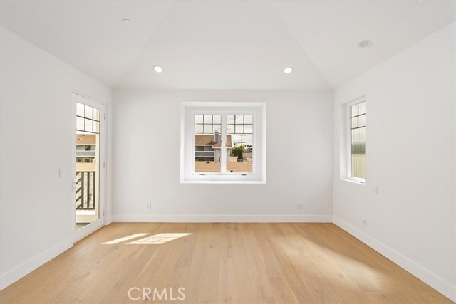 2406 Mathews Avenue, Redondo Beach, California 90278, 4 Bedrooms Bedrooms, ,3 BathroomsBathrooms,Residential,Sold,Mathews,SB21216691