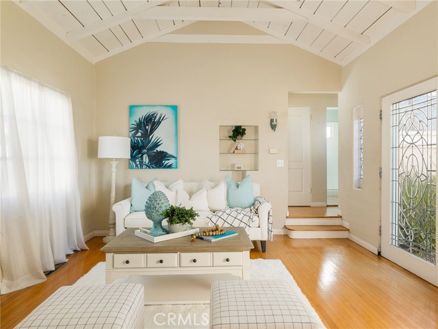 Detail Gallery Image 7 of 50 For 535 E Mariposa Ave, El Segundo,  CA 90245 - 3 Beds | 2/1 Baths
