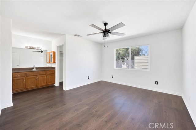 41776 Nordal Avenue, Hemet CA: https://media.crmls.org/medias/5b8a897f-2f5a-4fc0-b300-4f2b000d273c.jpg