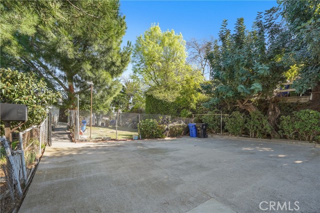 Detail Gallery Image 4 of 40 For 2149 Fargo St, Los Angeles,  CA 90039 - 2 Beds | 1 Baths