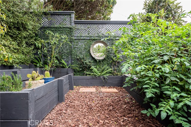 3528 Poinsettia Avenue, Manhattan Beach, California 90266, 3 Bedrooms Bedrooms, ,2 BathroomsBathrooms,Residential,Sold,Poinsettia,SB21241585