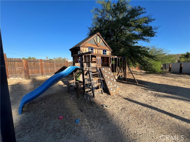 Detail Gallery Image 26 of 33 For 49174 Park Ave, Morongo Valley,  CA 92256 - 3 Beds | 2 Baths