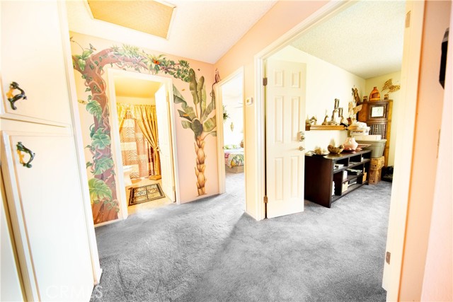 1921 Pine Drive, La Habra CA: https://media.crmls.org/medias/5b8c3708-1277-4cf4-a2e5-3d5b7899deca.jpg
