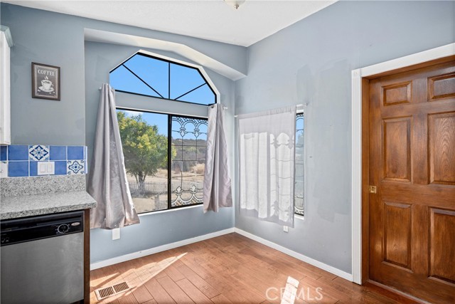 Detail Gallery Image 11 of 40 For 42375 Wildwood Ln, Aguanga,  CA 92536 - 3 Beds | 2 Baths