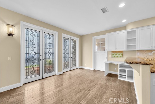 Detail Gallery Image 18 of 55 For 2332 2nd Ave, Corona Del Mar,  CA 92625 - 3 Beds | 3/1 Baths