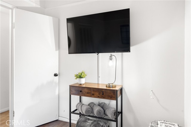 Detail Gallery Image 19 of 38 For 42540 Cedar Ave, Big Bear Lake,  CA 92315 - 2 Beds | 1 Baths