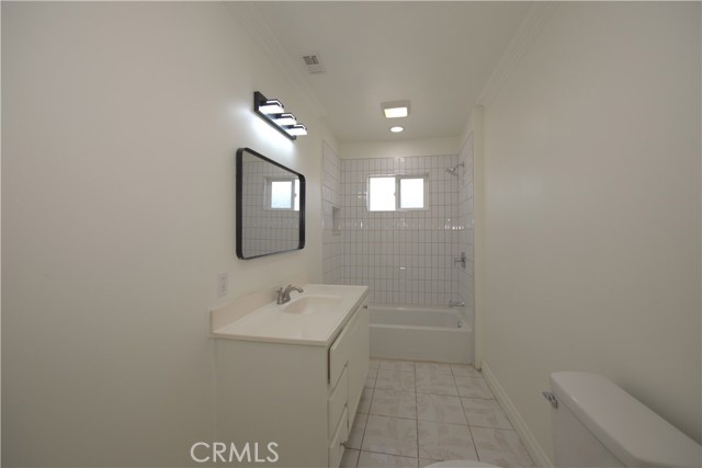 Detail Gallery Image 13 of 25 For 1211 S Merrill, Corona,  CA 92882 - 4 Beds | 3 Baths